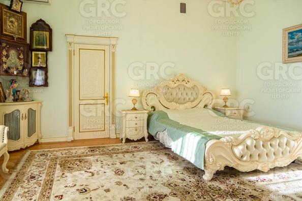
   Продам дом, 600 м², Сочи

. Фото 35.