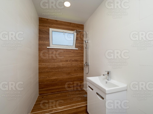
   Продам дом, 150 м², Сочи

. Фото 10.