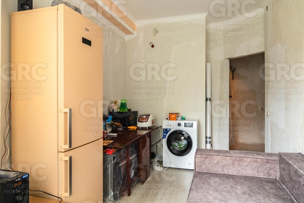 
   Продам 2-комнатную, 33.2 м², Виноградная ул, 121/6

. Фото 2.