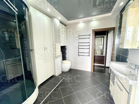 
  Продается 3-комн. квартира, 76.5 м², Пластунская ул, д. 177
. Фото 11.