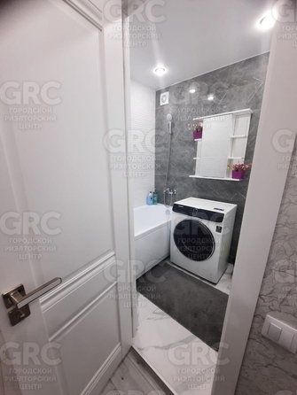 
   Продам 2-комнатную, 54 м², Виноградная ул, 152

. Фото 14.