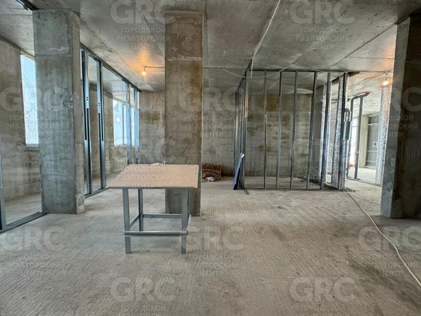 
   Продам 4-комнатный апартамент, 215.18 м², Виноградная ул, 14к1

. Фото 22.