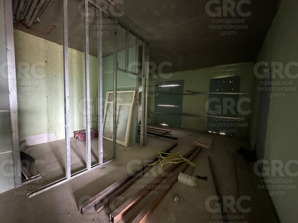 
   Продам 4-комнатную, 306.6 м², Виноградная ул, 22/1б

. Фото 13.
