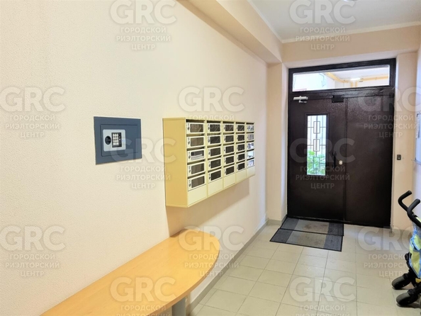 
   Продам 2-комнатную, 48 м², Курортный пр-кт, 100/8Б

. Фото 8.