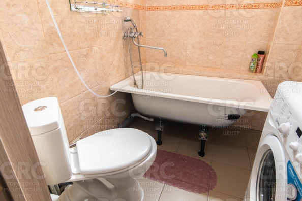 
   Продам 1-комнатную, 32 м², Виноградная ул, 121

. Фото 13.