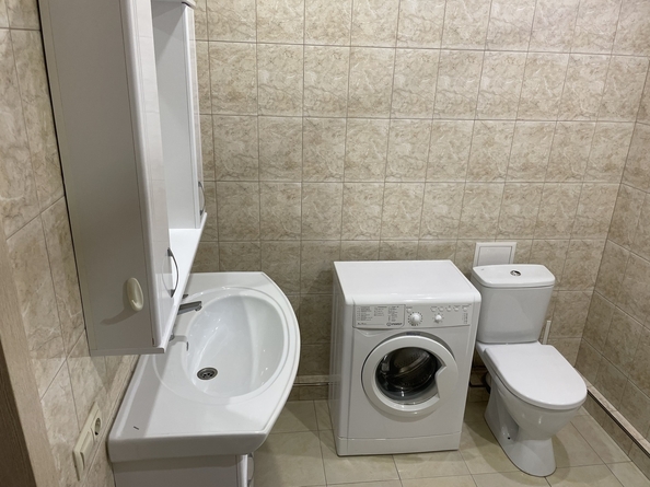 
  Продается 2-комн. квартира, 79 м², Гребенская ул, д. 66
. Фото 24.