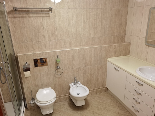 
  Продается 1-комн. квартира, 76 м², Революции пр-кт, д. 3
. Фото 9.