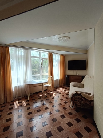 
  Продается 2-комн. квартира, 75 м², Кирова ул, д. 1
. Фото 7.