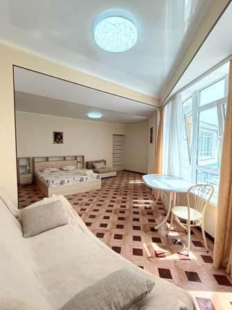 
  Продается 2-комн. квартира, 75 м², Кирова ул, д. 1
. Фото 11.