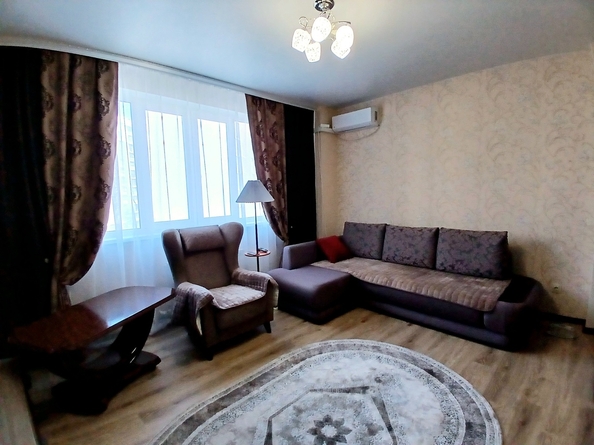 
  Продается 1-комн. квартира, 41 м², Шевченко ул, д. 288Ак2
. Фото 2.