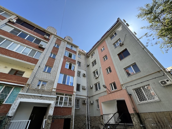 
  Продается 2-комн. квартира, 60 м², Евскина б-р, д. 3
. Фото 25.
