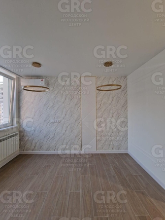
  Продается 2-комн. квартира, 48 м², Трунова пер, д. 6
. Фото 4.