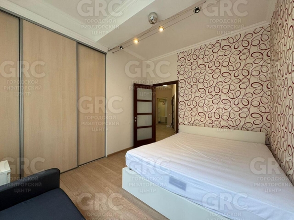 
  Продается 3-комн. квартира, 82.6 м², Дмитриевой ул, д. 5
. Фото 12.