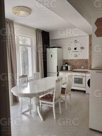 
  Продается 3-комн. квартира, 55.4 м², Учительская ул, д. 33
. Фото 5.