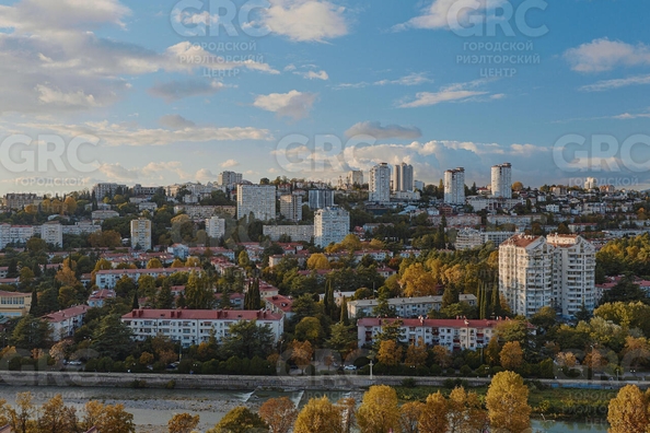
   Продам 4-комнатную, 140 м², Юных Ленинцев ул, 10

. Фото 8.