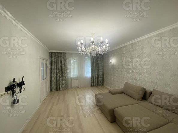 
  Продается 2-комн. квартира, 120 м², Чайковского ул, д. 23
. Фото 11.
