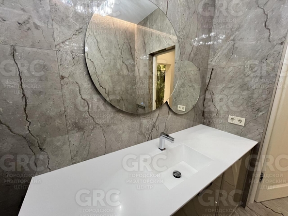 
  Продается 2-комн. квартира, 63 м², Парковая ул, д. 5
. Фото 10.