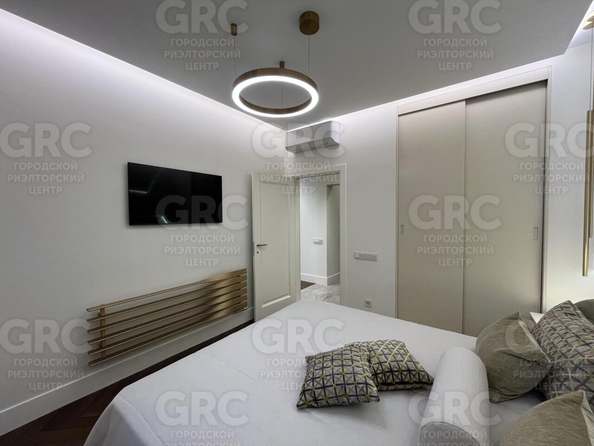 
  Продается 2-комн. квартира, 63 м², Парковая ул, д. 5
. Фото 14.