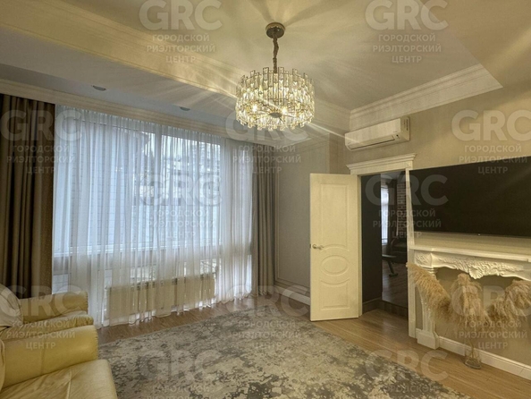 
  Продается 4-комн. квартира, 90 м², Войкова ул, д. 62/1
. Фото 13.