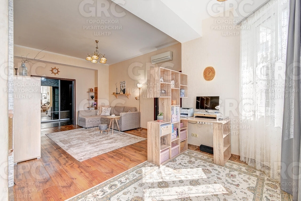 
  Продается 2-комн. квартира, 100 м², Рахманинова пер, д. 44
. Фото 4.