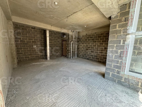 
  Продается 1-комн. квартира, 38.5 м², Крымская ул, д. 89
. Фото 6.