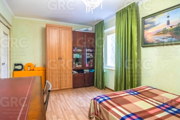 
  Продается 3-комн. квартира, 74 м², Ворошиловская ул, д. 10
. Фото 1.