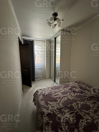 
  Продается 1-комн. квартира, 27 м², Красная ул, д. 49
. Фото 3.