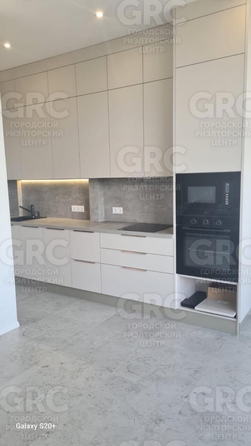 
   Продам 2-комнатную квартира, 77 м², Гагринская ул, 3/8

. Фото 4.