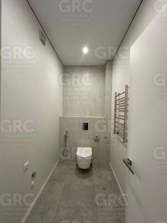 
   Продам 2-комнатную квартира, 77 м², Гагринская ул, 3/8

. Фото 6.