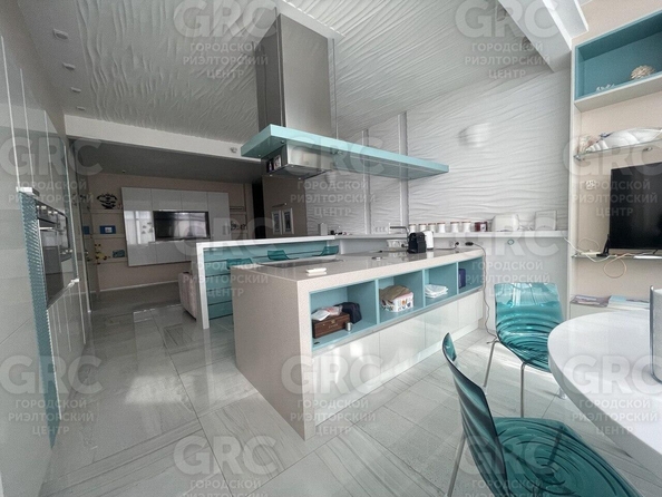 
  Продается 3-комн. квартира, 109 м², Воровского ул, д. 41
. Фото 1.