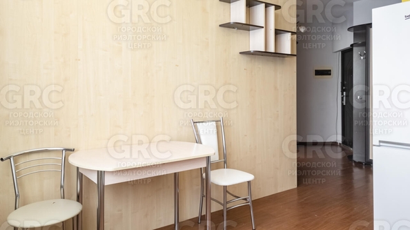 
  Продается 2-комн. квартира, 45.7 м², Одесская ул, д. 22
. Фото 7.