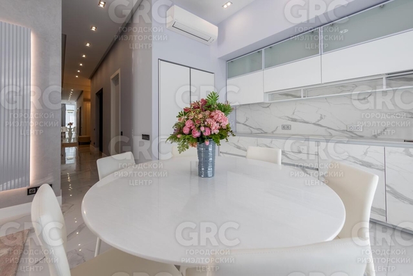
  Продается 3-комнатный апартамент, 120.4 м², Добрых надежд (Адлерский р-н) ул, д. 42
. Фото 7.