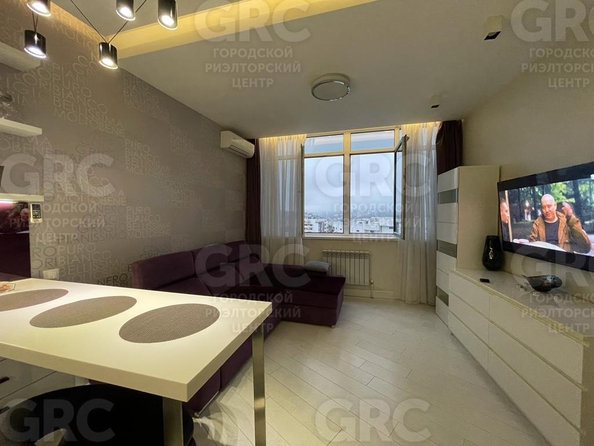 
  Продается 2-комн. квартира, 55 м², Горького ул, д. 87
. Фото 6.