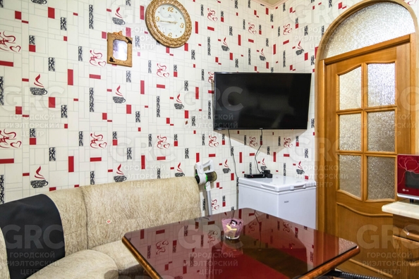 
   Продам 2-комнатную, 54 м², Гагарина ул, 48

. Фото 16.