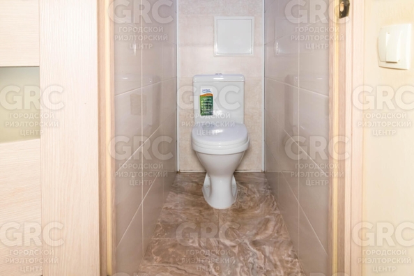 
  Продается 3-комн. квартира, 70 м², Апшеронская ул, д. 11/2
. Фото 10.