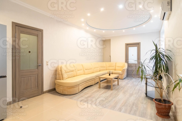 
  Продается 2-комн. квартира, 46 м², Пирогова ул, д. 50
. Фото 6.