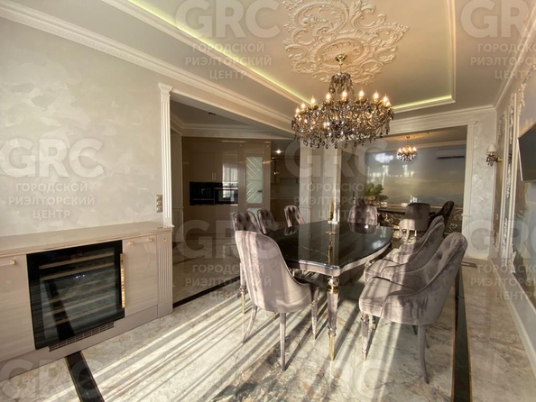 
  Продается 4-комн. квартира, 275.8 м², Нагорная ул, д. 11
. Фото 2.