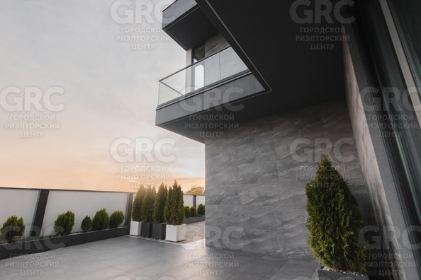 
  Продается дом, 300 м², Сочи
. Фото 12.