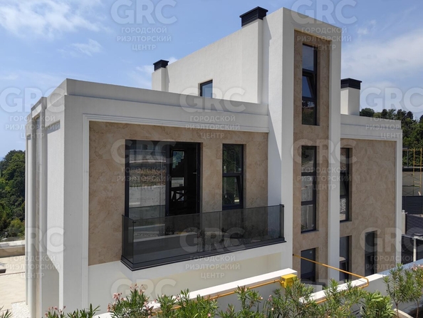 
  Продается дом, 260 м², Сочи
. Фото 2.