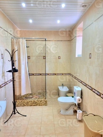 
  Продается дом, 284 м², Сочи
. Фото 12.