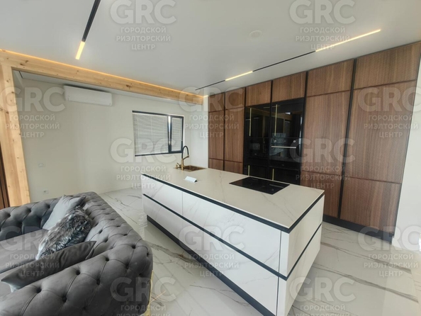 
   Продам дом, 285 м², Сочи

. Фото 30.