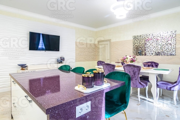 
   Продам дом, 357 м², Сочи

. Фото 19.