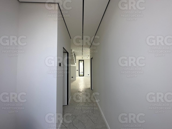 
   Продам дом, 220 м², Сочи

. Фото 10.