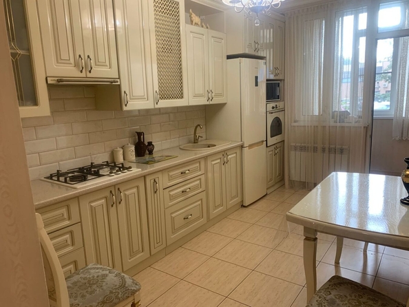 
  Продается 2-комн. квартира, 62 м², Владимирская ул, д. 69
. Фото 1.