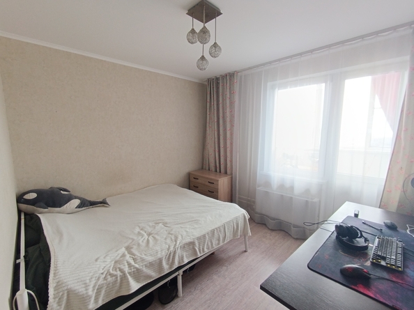 
   Продам 1-комнатную, 42 м², Ленина ул, 233

. Фото 2.