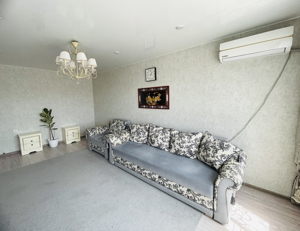 
  Продается 2-комн. квартира, 62 м², Ленина ул, д. 231
. Фото 12.