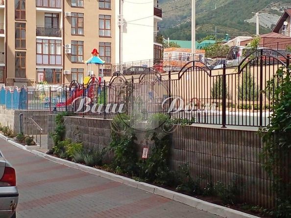
  Продается 2-комн. квартира, 65.9 м², Суворова ул, д. 27к1
. Фото 23.