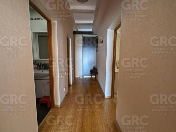 
  Продается 3-комн. квартира, 100 м², Анапская ул, д. 3/12
. Фото 4.