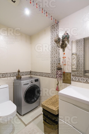 
  Продается 2-комн. квартира, 70 м², Целинная ул, д. 13а
. Фото 20.