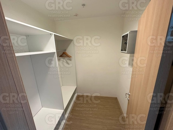 
  Продается 2-комн. квартира, 53 м², Орджоникидзе ул, д. 11/1
. Фото 13.